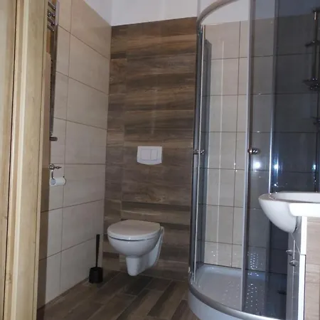 Nad Zalewem Bukówka Apart-hotel *