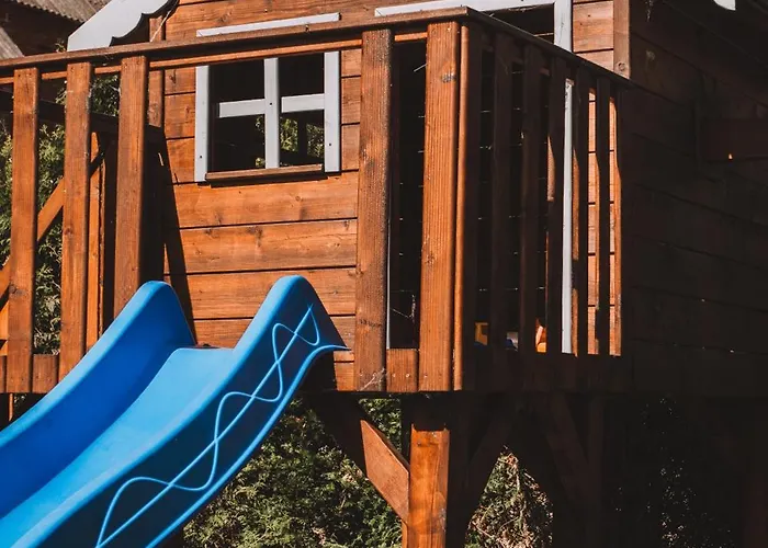 Hotel apartamentowy Nad Zalewem Bukówka 3*