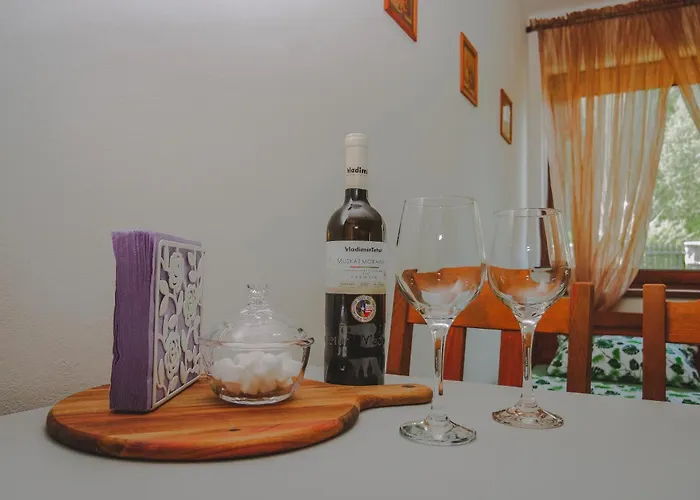 Nad Zalewem Bukówka Hotel apartamentowy